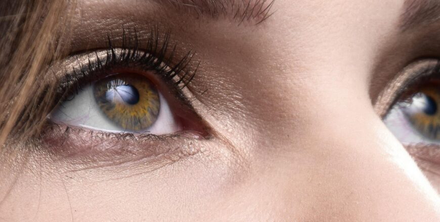 close up of woman eyes